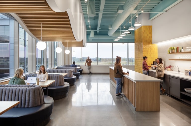 Văn phòng Fusion - Omaha tạo sự gắn kết với nhân viên cùng phong cách thiết kế nội thất hiện đại