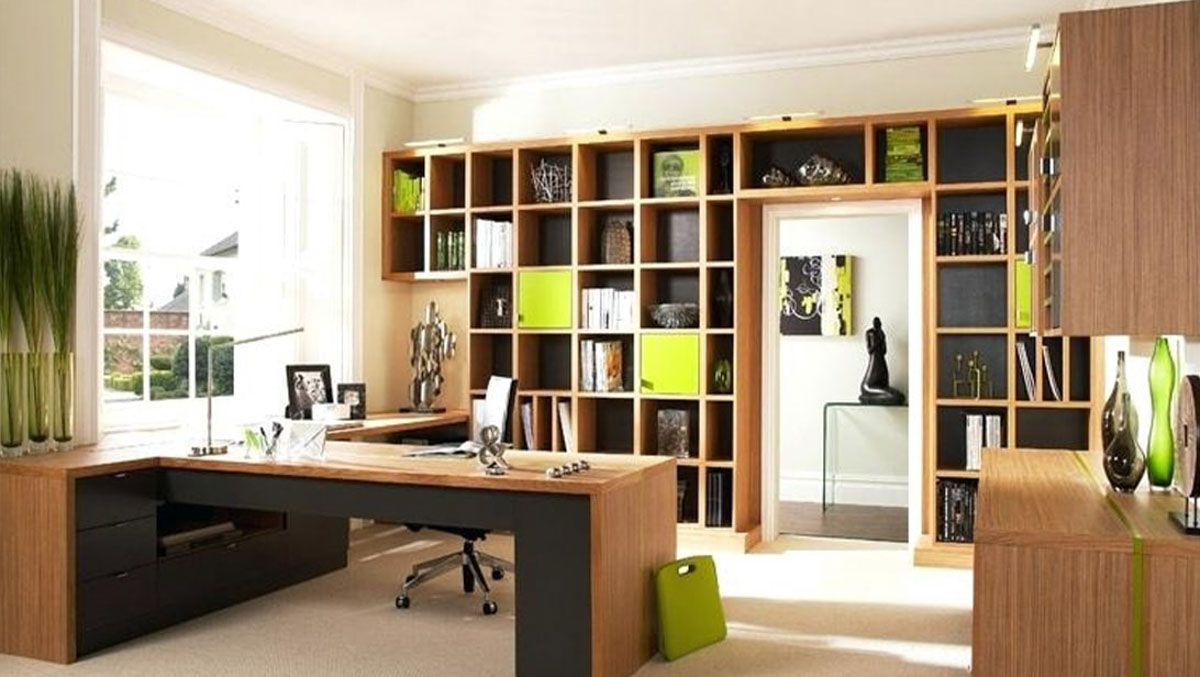 Phong thủy bàn làm việc cho người mệnh Mộc