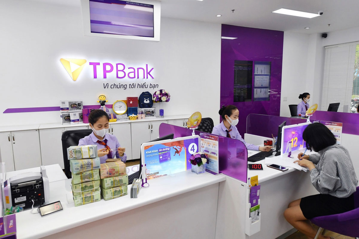 Biển hiệu điện tử và truyền thông số tại quầy